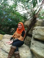 Mona-1.webp